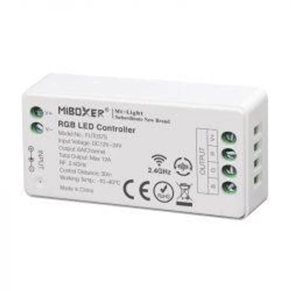 Led vezérlő RGB 4zónás 2,4G MiLight  max 12A FUT037S (3216S)