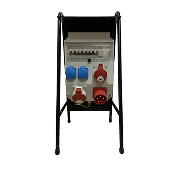 Felvonulási szekrény 5p32A betáp dugvilla+2x230V+1x5p16A+1x5p32A vezetékezve,védelemmel (EG7-6VKB)